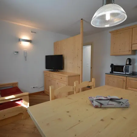 Cjase Fravins-1 By Interhome Apartment Raveo